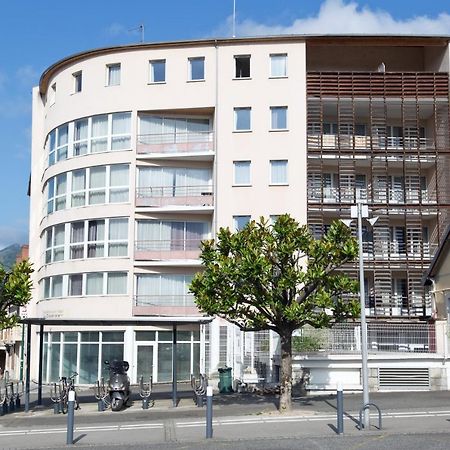 Grand Studio Avec Climatisation, Balcon Proche Gare Centre Ville Lourdes Ngoại thất bức ảnh