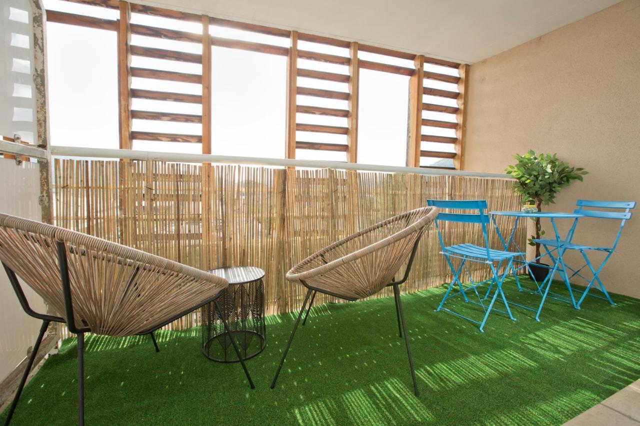 Grand Studio Avec Climatisation, Balcon Proche Gare Centre Ville Lourdes Ngoại thất bức ảnh